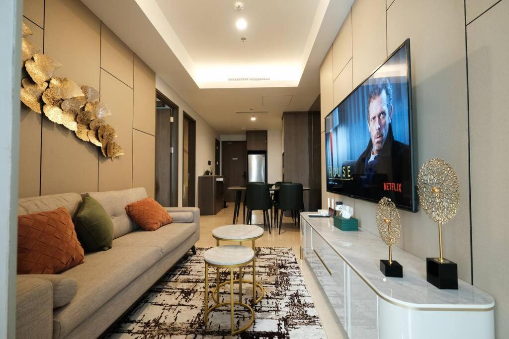 Lakuna 31 Sudirman *